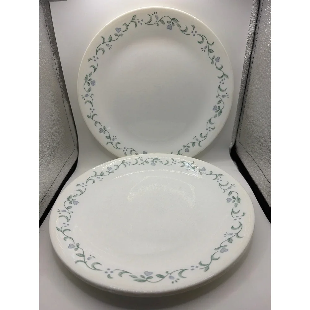 4 Corelle COUNTRY COTTAGE Dinner Plates 10 1/4' White Blue/Green Hearts